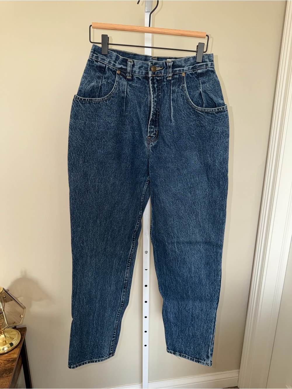 Vintage Lawman High Rise Mom Jeans 29 Waist Acid Wash Denim Tapered Leg 90s